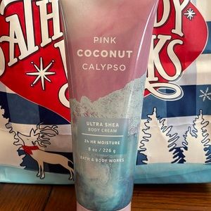 Body cream in pink coconut calypso scent
